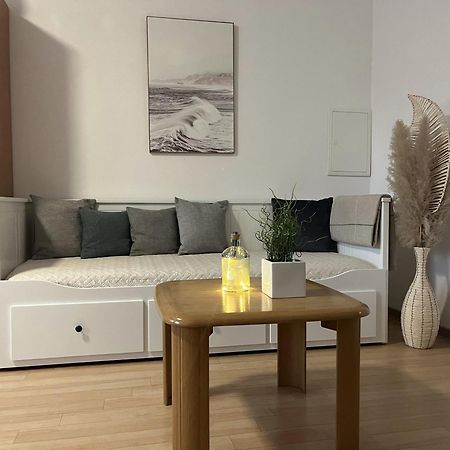 Neu Apartment In Schloss Naehe,Parkplatz, Netflix Sögel Eksteriør billede